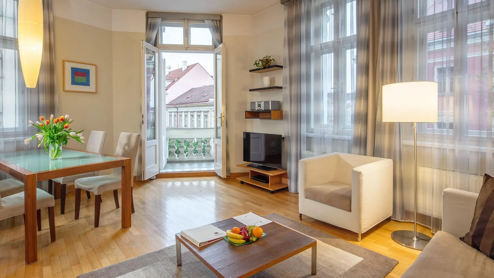 Mamaison Residence Belgická Praga 4*,