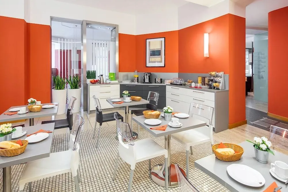 **** Aparthotel Mamaison Residence Belgicka Prague Czech Republic