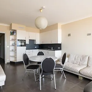 Cozy With Amazing Seaview - Perfect For 5 People T79 , Ostende Belgique